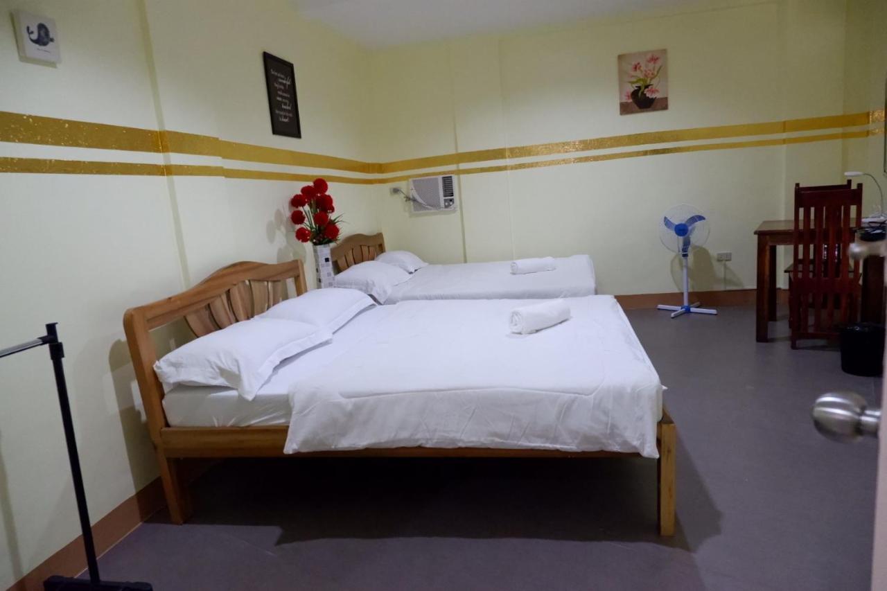 Nellie'S Place Puerto Princesa Ngoại thất bức ảnh